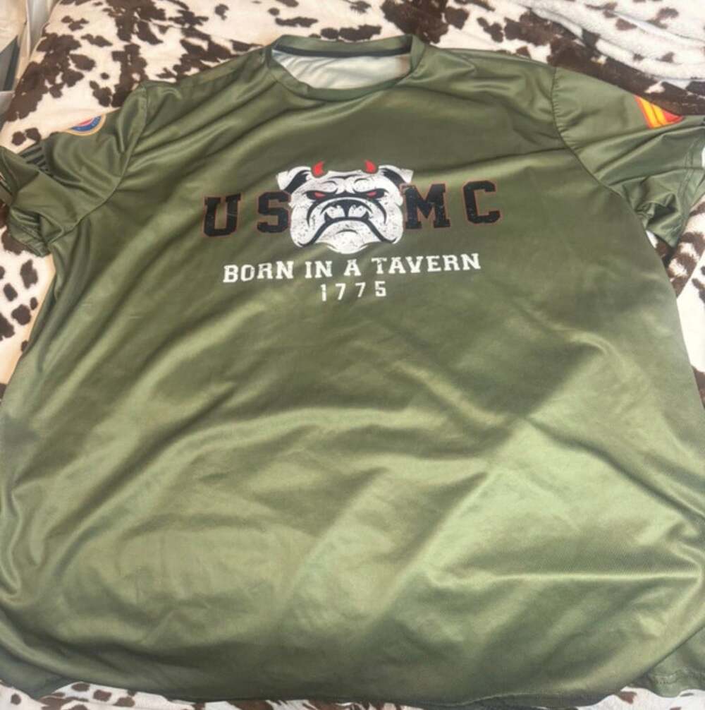 USMC Devil Dog Bulldog Born in a Tavern 1775 Athletic T-Shirt